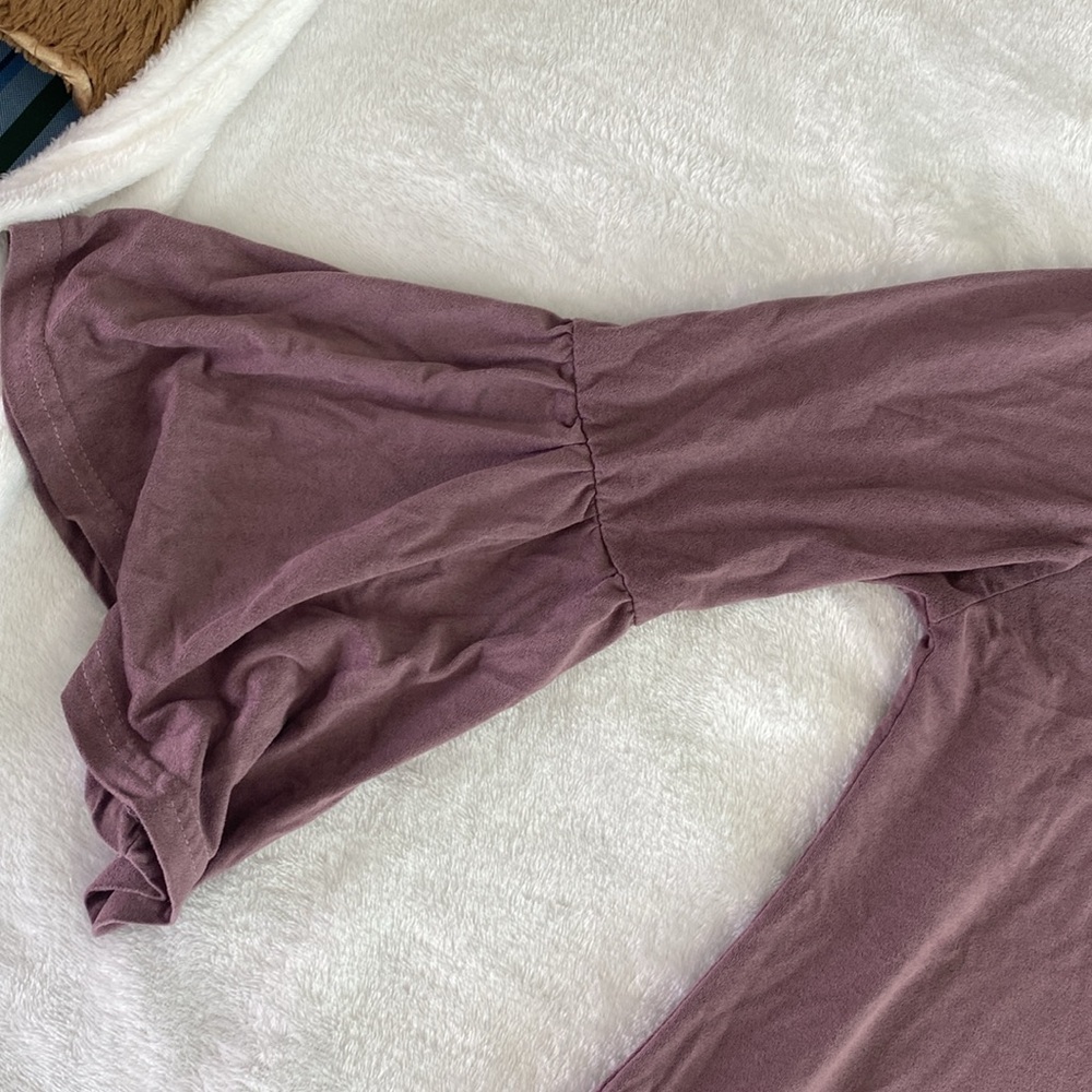 Simply Southern velvet mauve bell sleeve midi dress - Picture 7 of 17